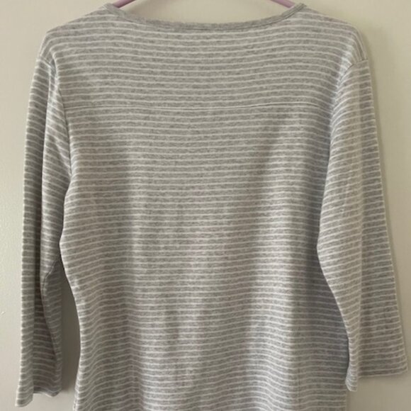 Grey and white striped cotton L.L. Bean tee -- size M - Picture 5 of 5